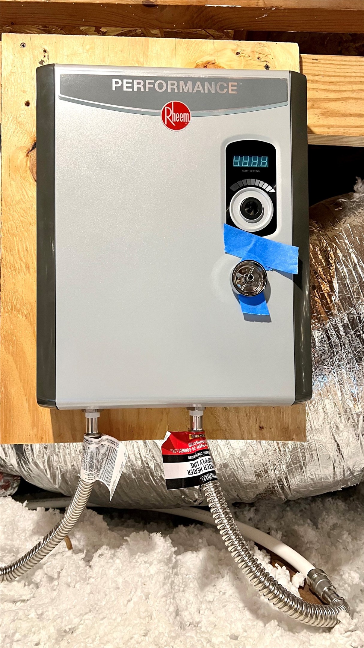 8803 Cottage Gate Lane Houston, TX 77088 - Photo 29 of 32 a view of a bed and a dresser