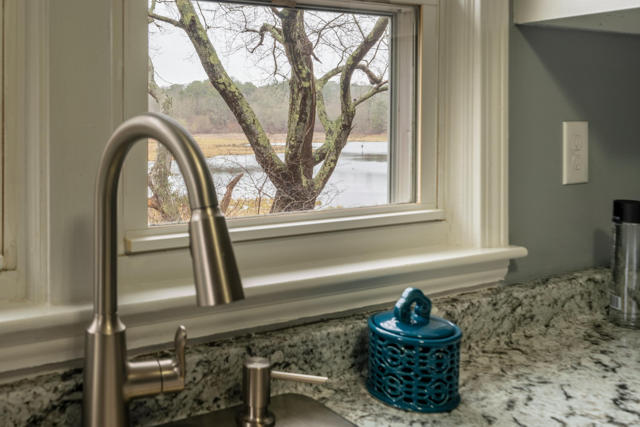 1 Quashnet Road Mashpee, MA 02649 - Photo 8 of 29 10-web-or-mls-1-quashnet-rd