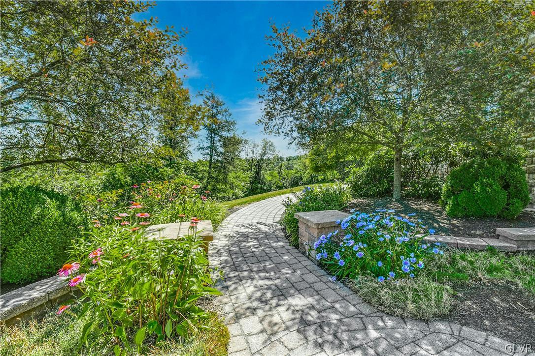 2080 Neffs Laurys Road Slatington, PA 18080 - Photo 5 of 48 Gallery Image 5