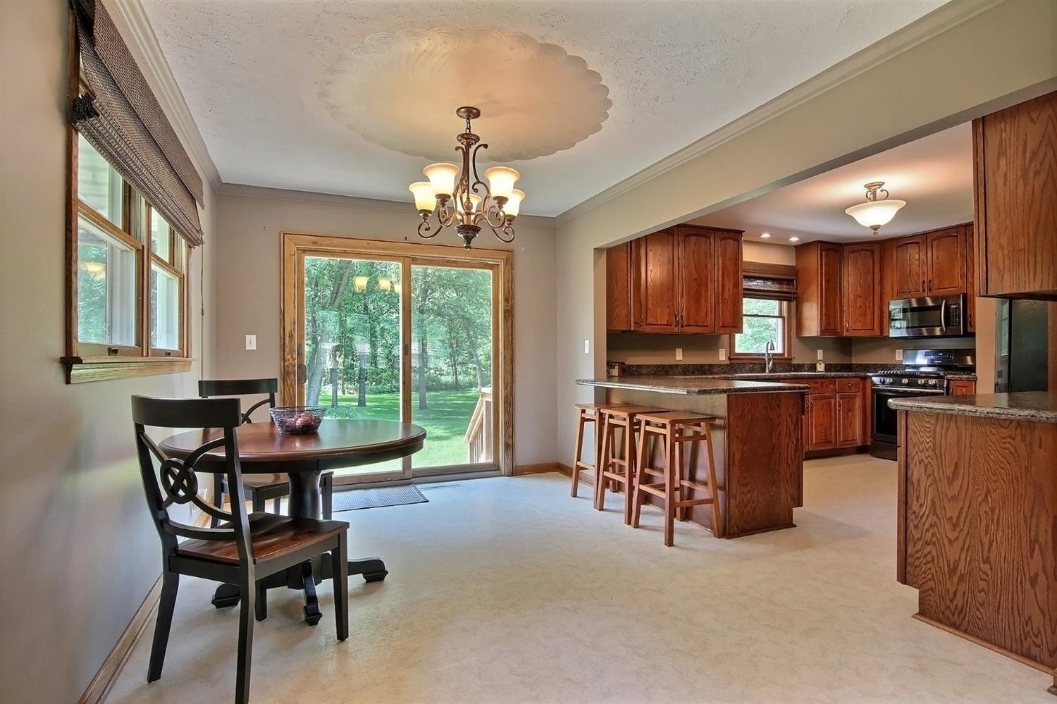 6639 Winding Ridge Road Demotte, IN 46310 - Photo 6 of 10 1500x999
