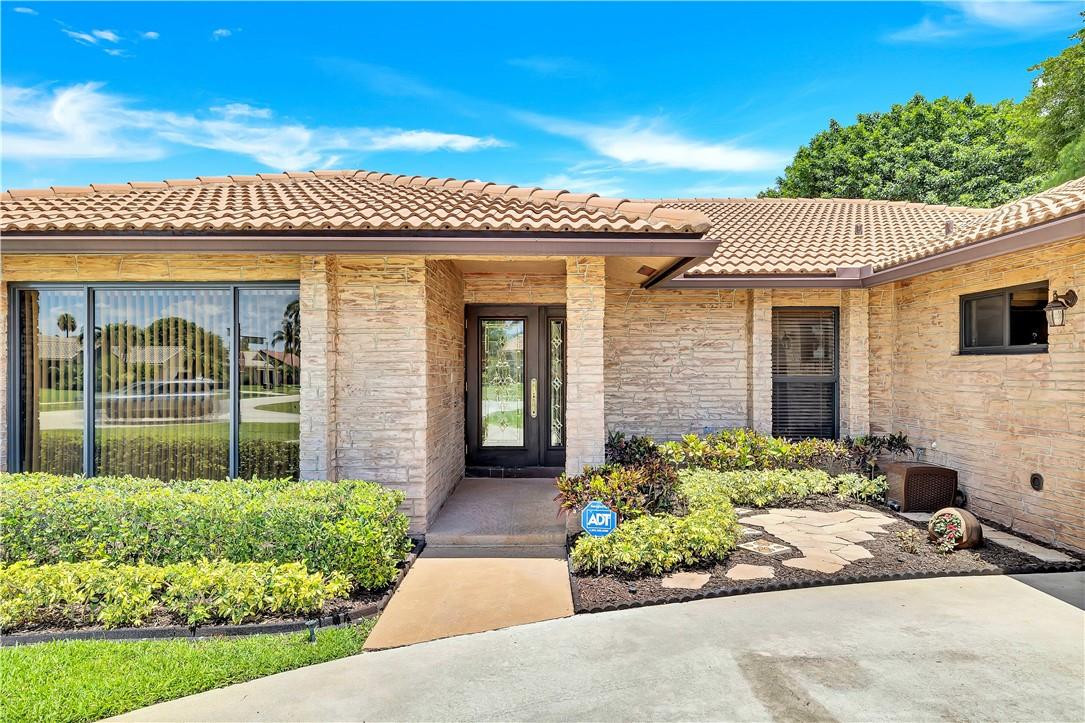 21920 Holly Tree Way Boca Raton, FL 33428 - Photo 37 of 49 Photo 38