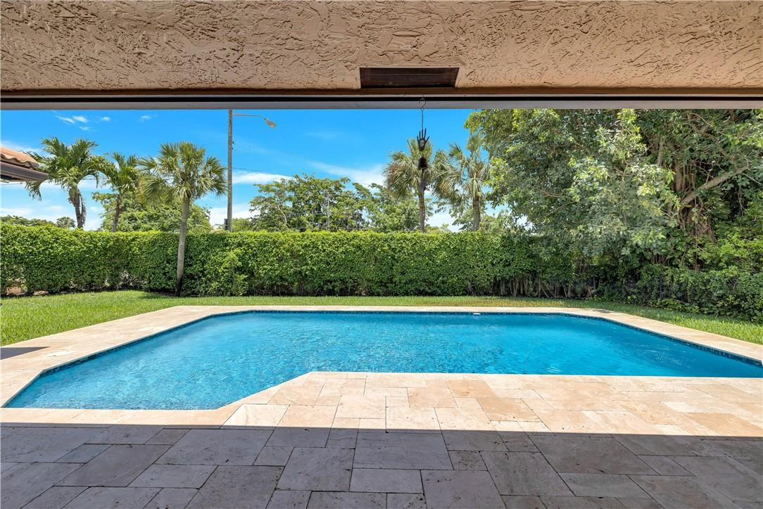 21920 Holly Tree Way Boca Raton, FL 33428 - Photo 39 of 49 Photo 40