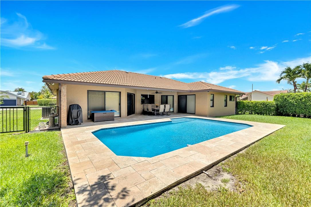 21920 Holly Tree Way Boca Raton, FL 33428 - Photo 6 of 49 Photo 7