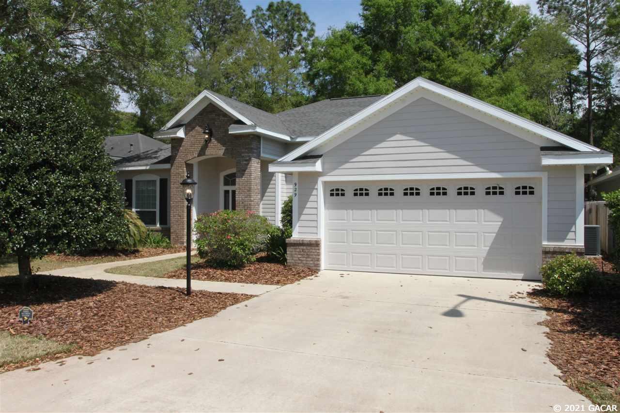 929 Southwest 83rd Terrace Gainesville, FL 32607 - Photo 1 of 24