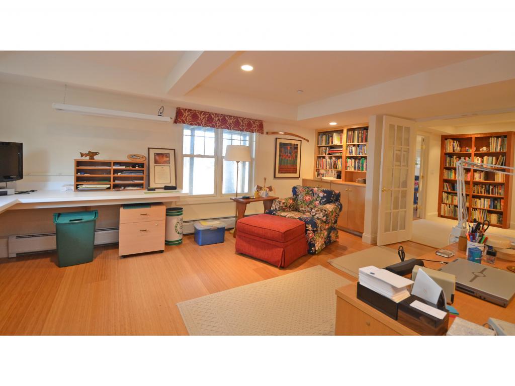 100 Shepard's Cove Road, Unit J2 Kittery, ME 03904 - Photo 13 of 32 Gallery Image 13