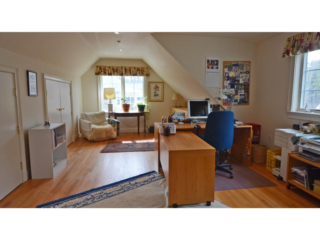 100 Shepard's Cove Road, Unit J2 Kittery, ME 03904 - Photo 19 of 32 Gallery Image 19