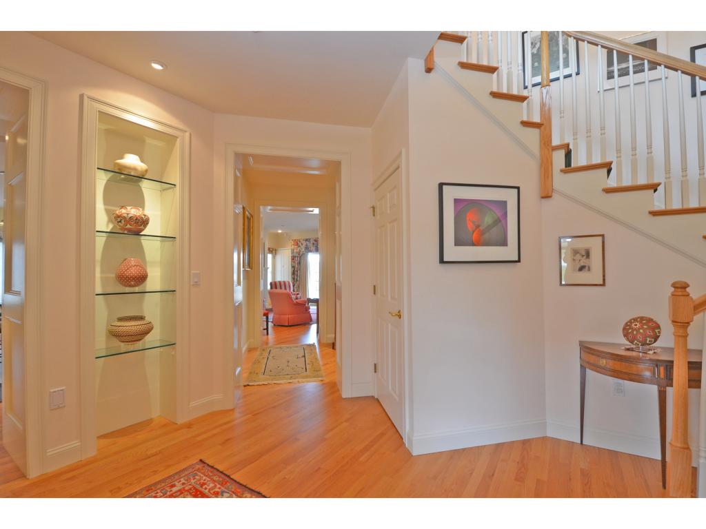 100 Shepard's Cove Road, Unit J2 Kittery, ME 03904 - Photo 7 of 32 Gallery Image 7