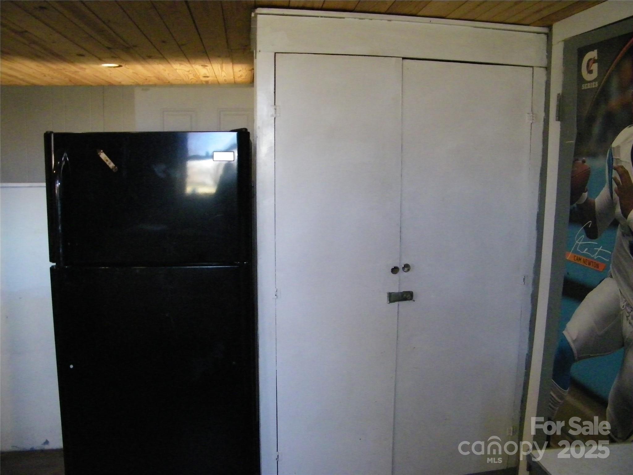 2353 South Post Road Shelby, NC 28152 - Photo 25 of 31 a bathroom with a shower