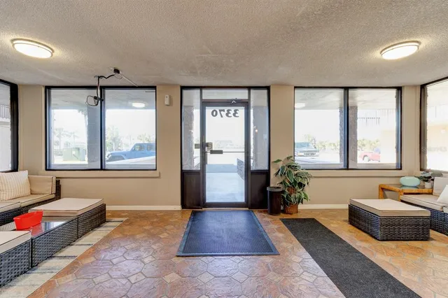 $275,000 | 3370 Ocean Shore Boulevard, Unit 3060, Ormond Beach, FL 32176