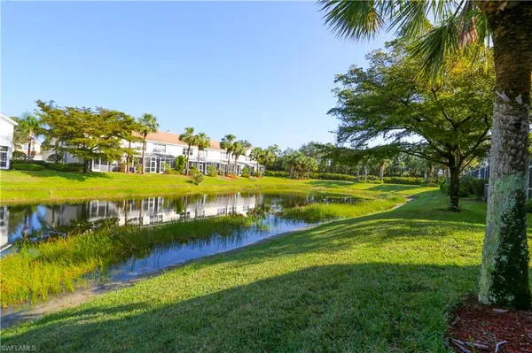 $2,195 | 937 Hampton Circle, Naples, FL 34105