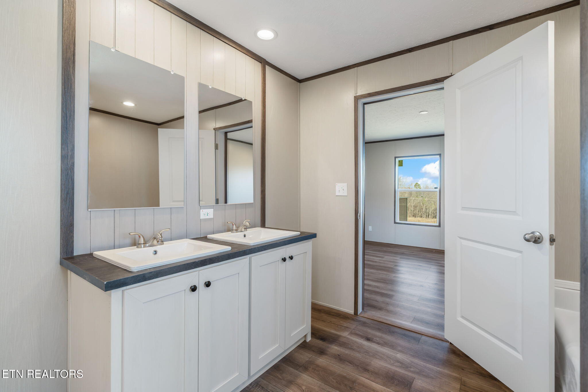 200 Laura Boling Loop Road Strawberry Plains, TN 37871 - Photo 35 of 44 32