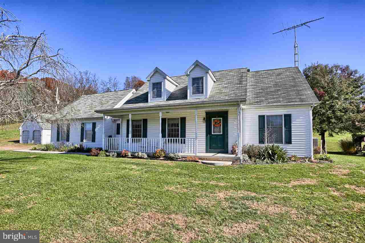 3267 West Springfield Road Glen Rock, PA 17327 - Photo 2 of 29 Gallery Image 2
