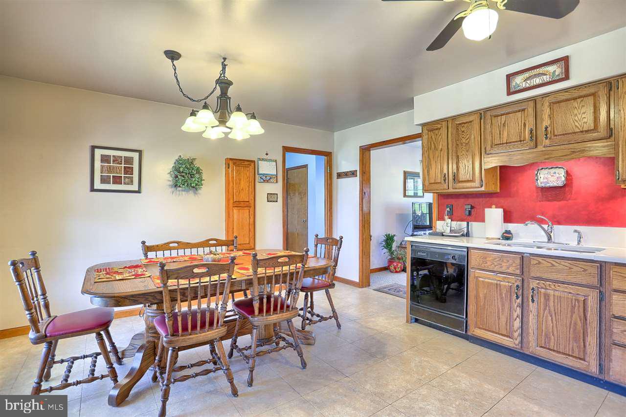 3267 West Springfield Road Glen Rock, PA 17327 - Photo 10 of 29 Gallery Image 10