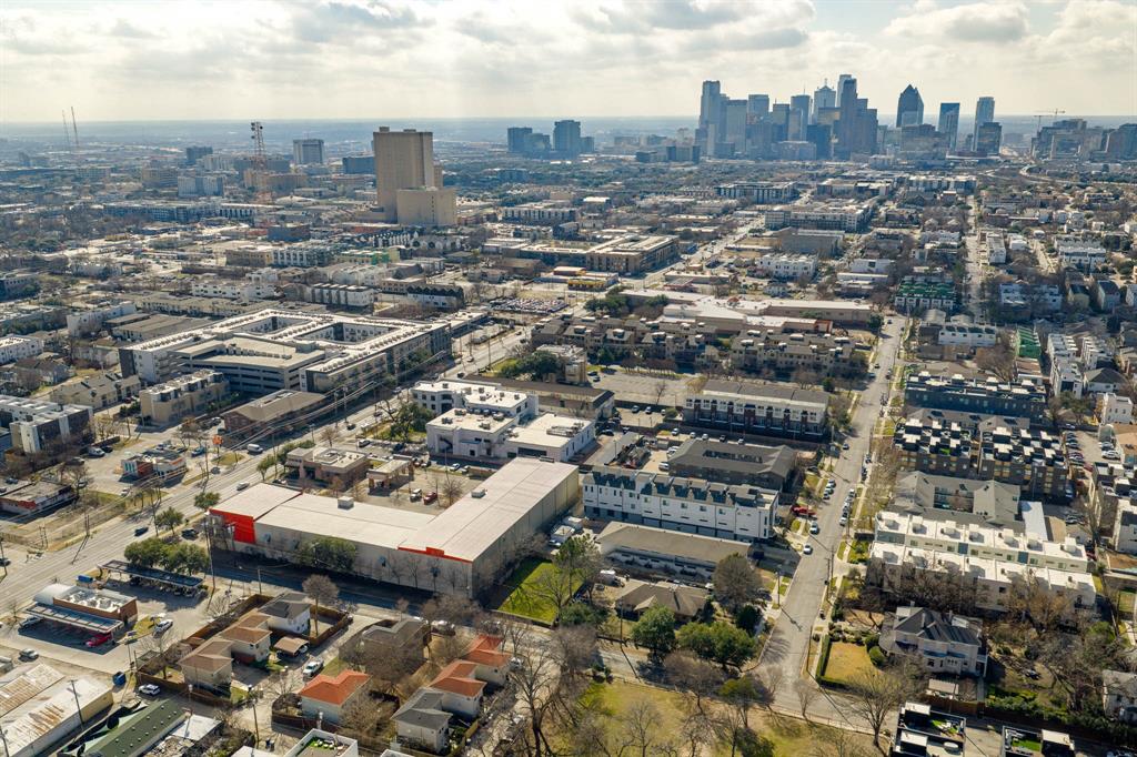 1725 North Prairie Avenue Dallas, TX 75204 - Photo 4 of 7 an aerial view of a city