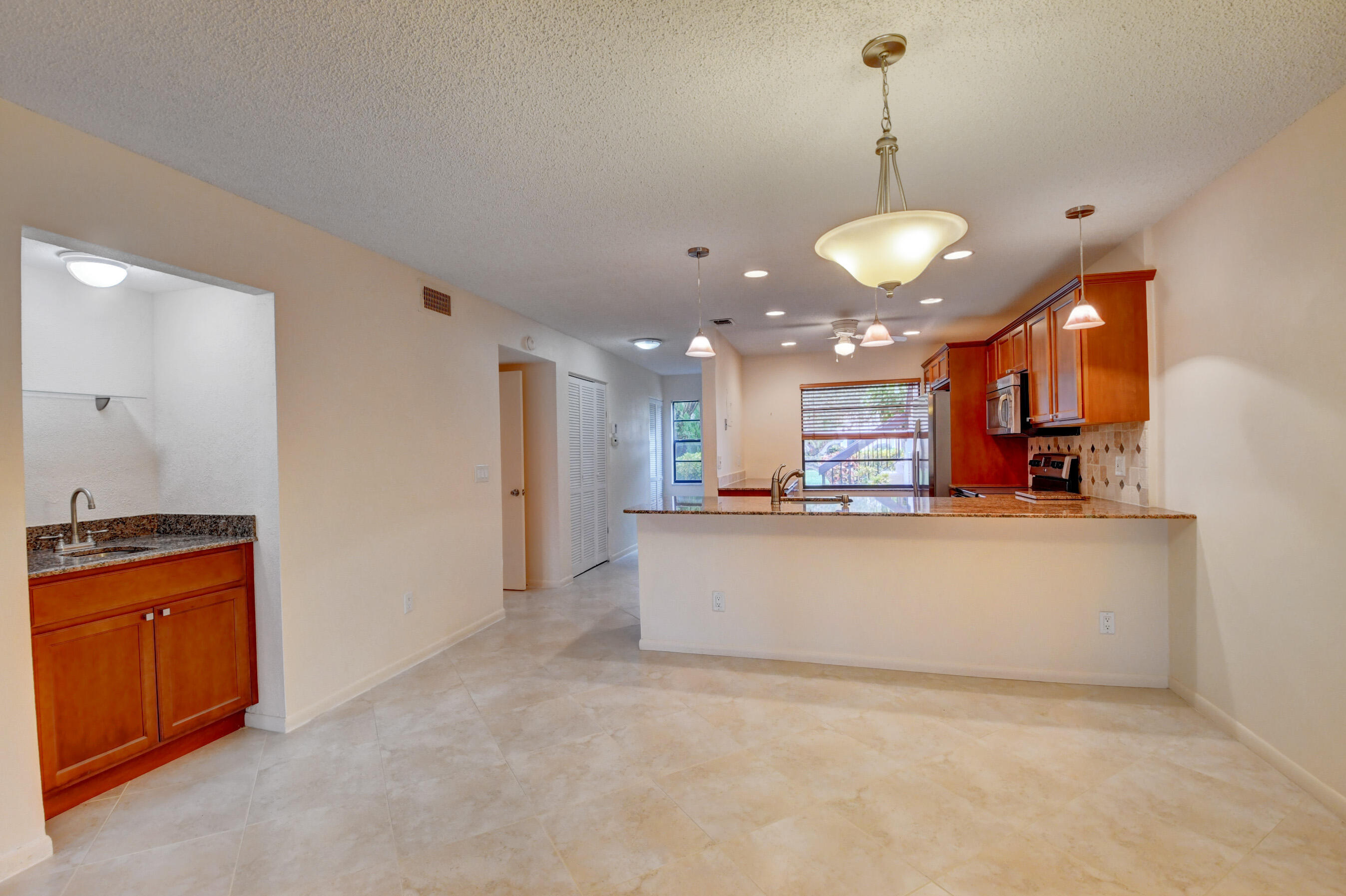 9277 Vista Del Lago, Unit E Boca Raton, FL 33428 - Photo 11 of 40 35_dsc_3126_27_28_29_30