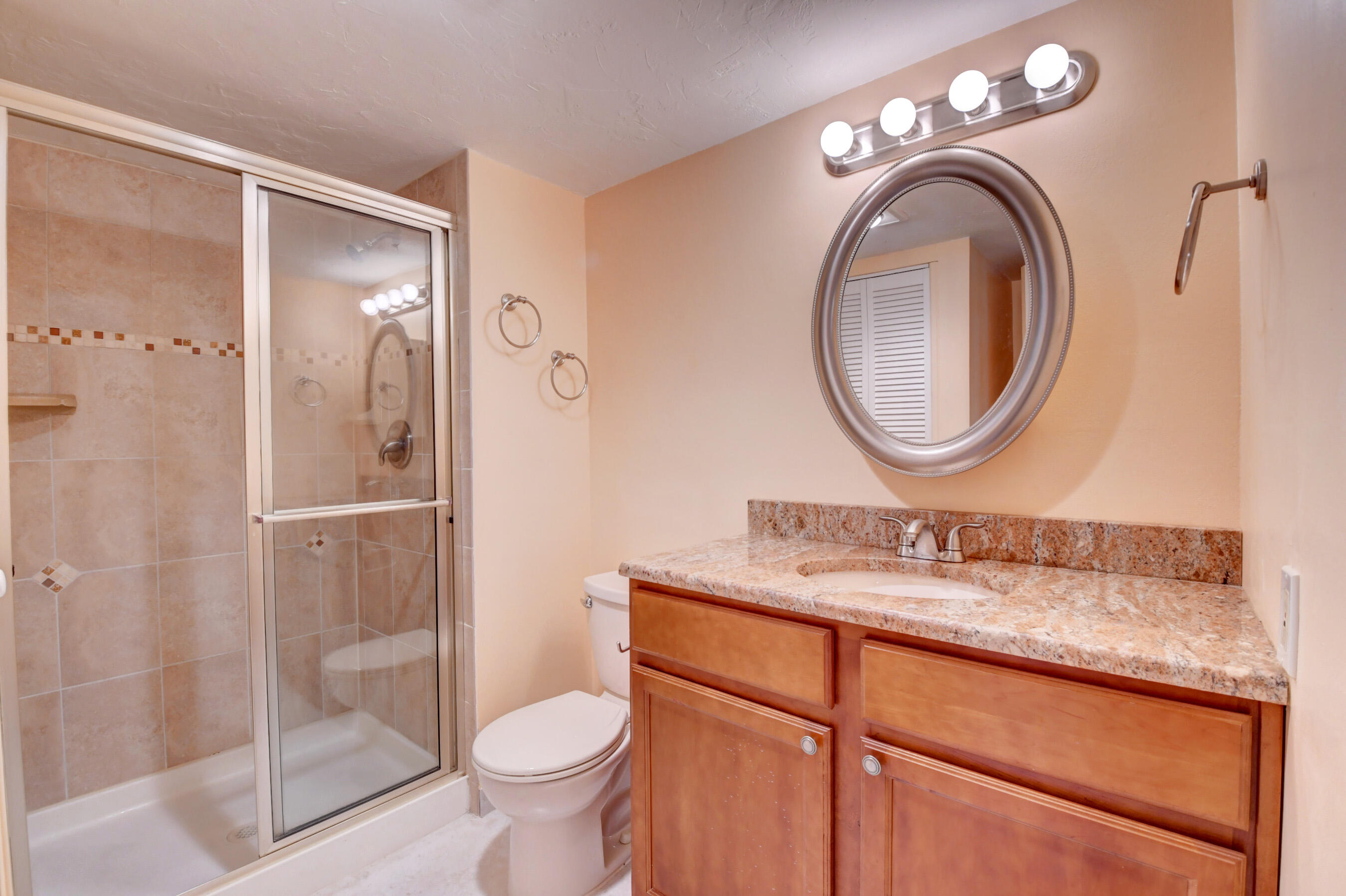 9277 Vista Del Lago, Unit E Boca Raton, FL 33428 - Photo 20 of 40 23_dsc_3046_47_48_49_50