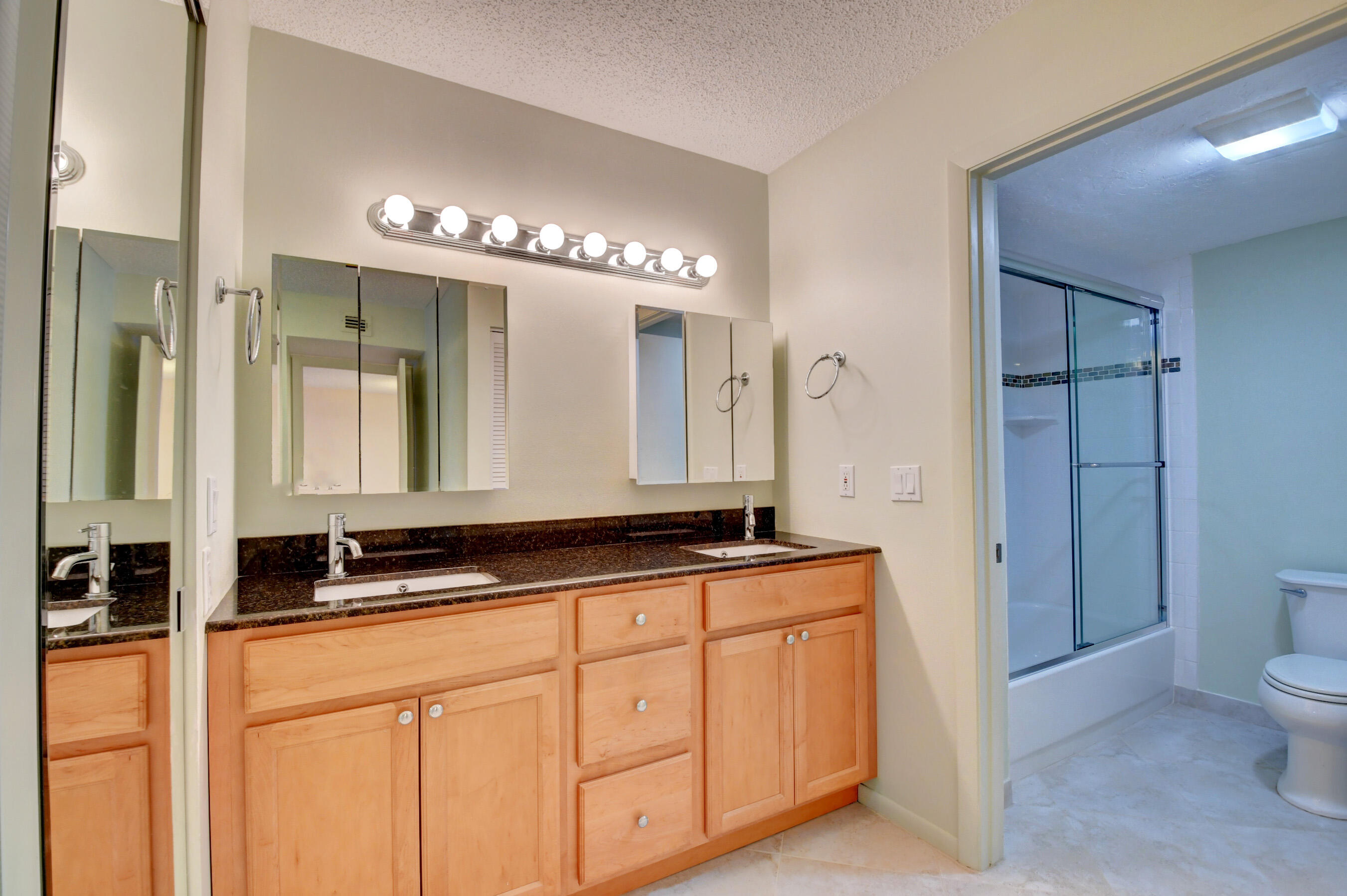 9277 Vista Del Lago, Unit E Boca Raton, FL 33428 - Photo 3 of 40 14_dsc_3006_07_08_09_10