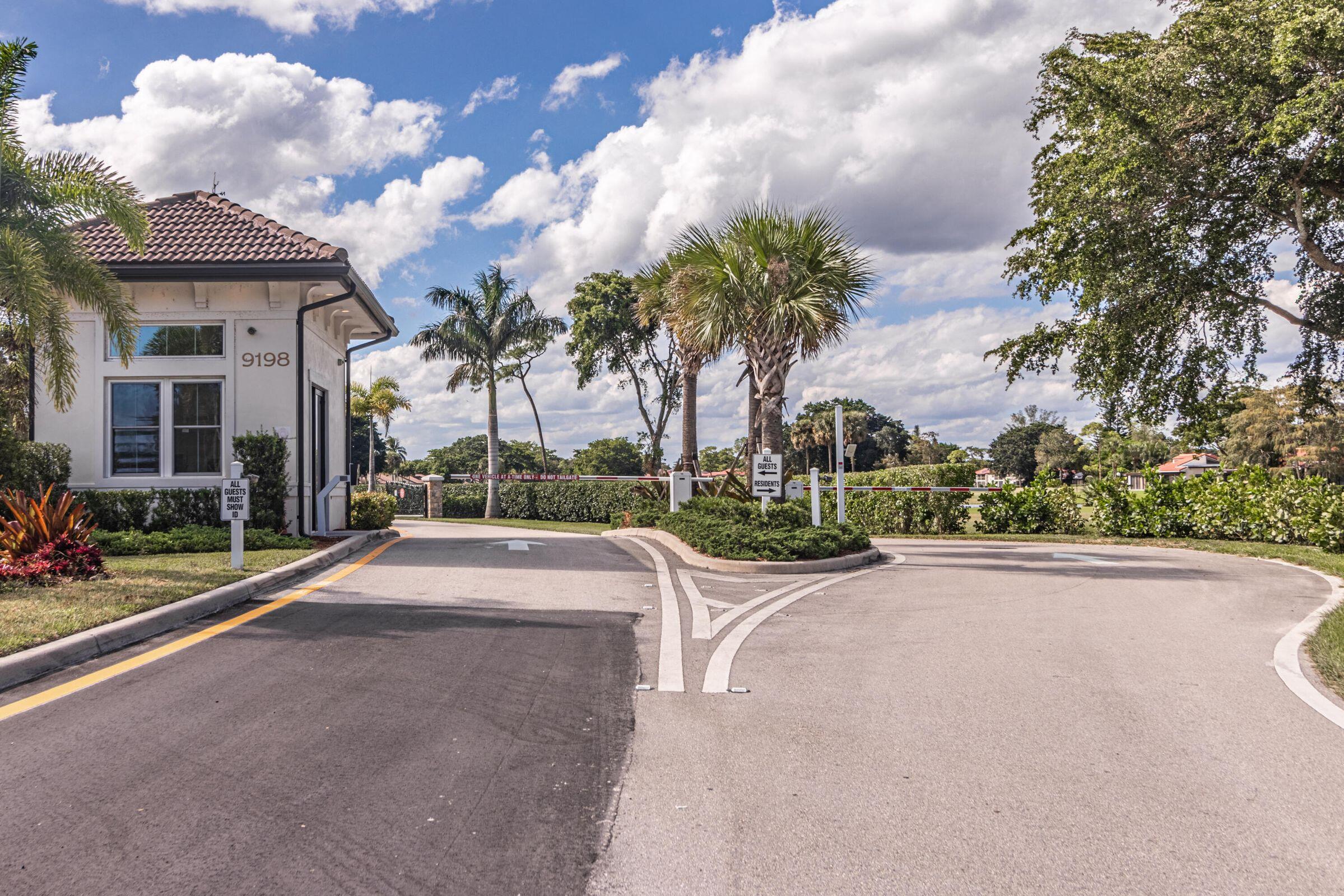 9277 Vista Del Lago, Unit E Boca Raton, FL 33428 - Photo 33 of 40 Pines Guard House
