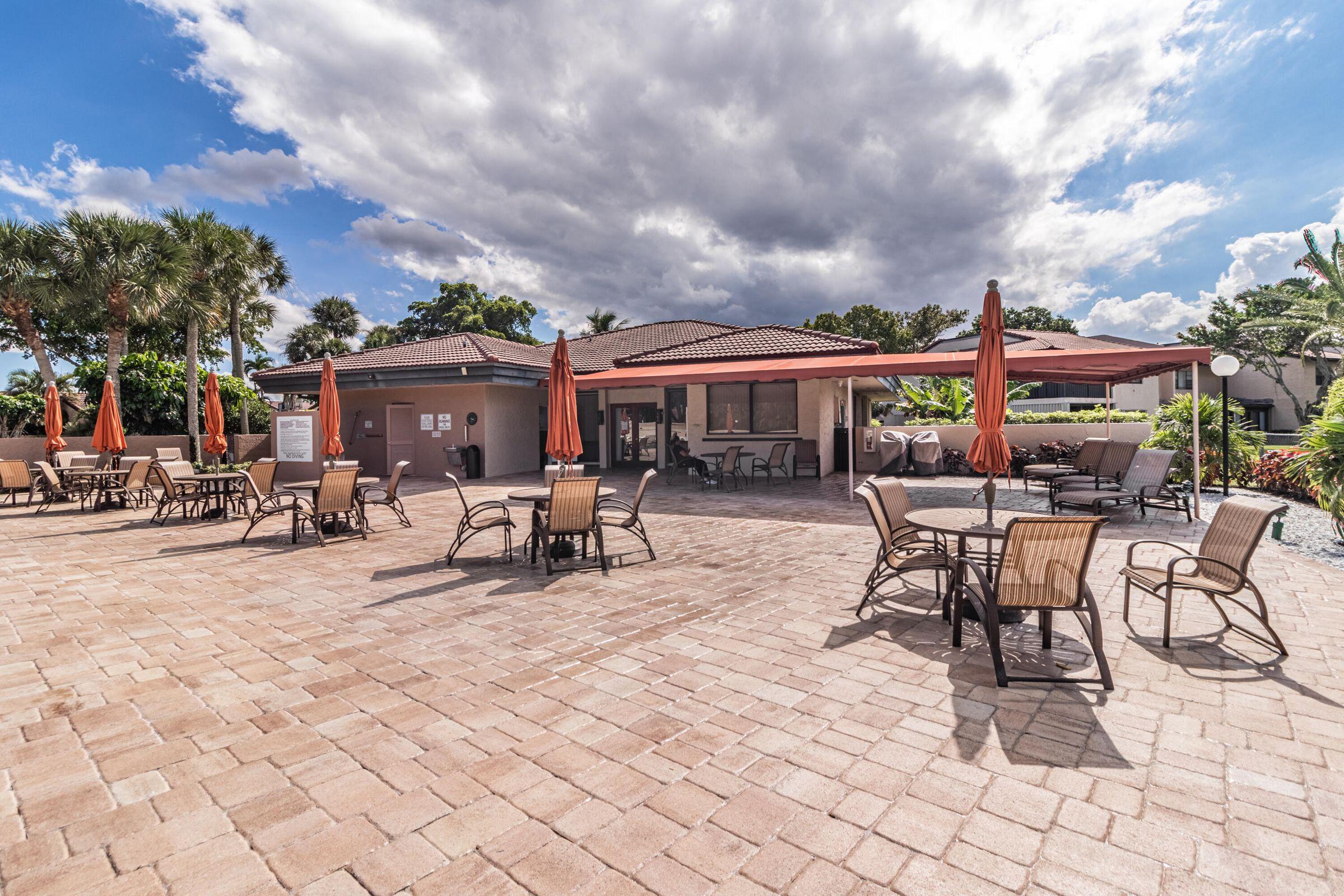 9277 Vista Del Lago, Unit E Boca Raton, FL 33428 - Photo 34 of 40 Pines Pool 1