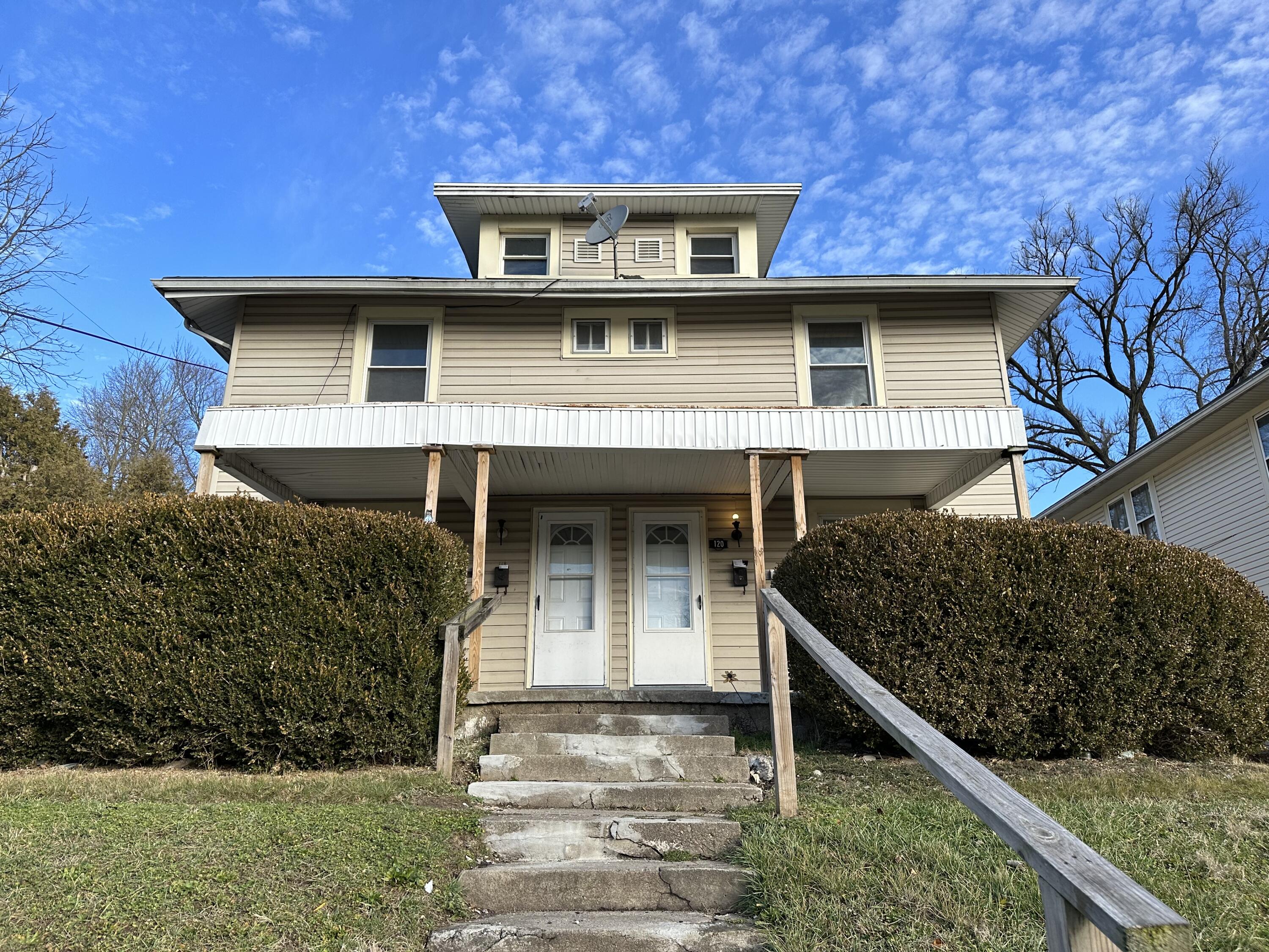 118 East Cecil Street Springfield, OH 45504 - Photo 1 of 38