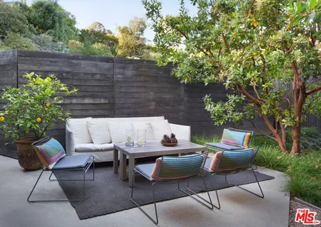 $1,995,000 | 12450 Rochedale Lane, Los Angeles, CA 90049