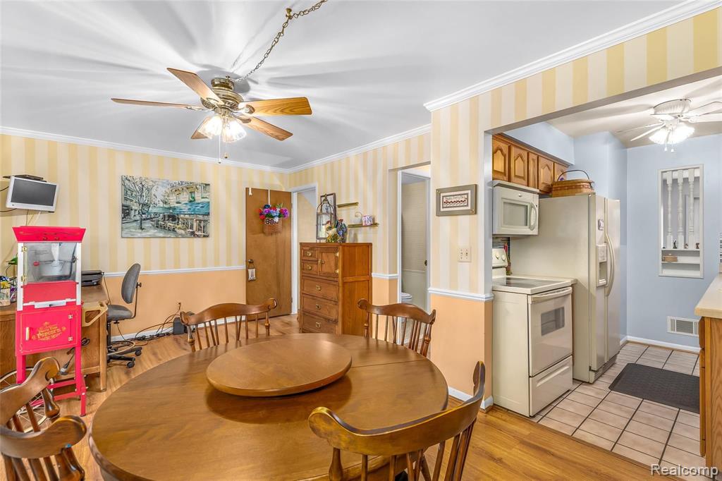 6691 Andersonville Road, Unit 30 Clarkston, MI 48346 - Photo 16 of 30