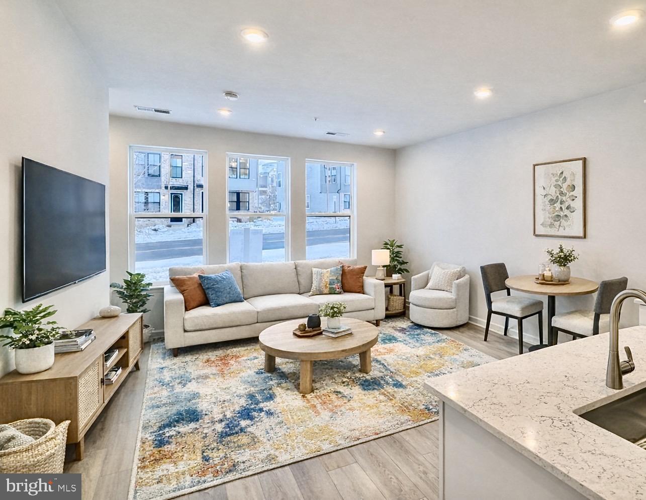 2617 River Birch Road Herndon, VA 20171 - Photo 4 of 8 AI Inspired Furniture/ Decor Ideas