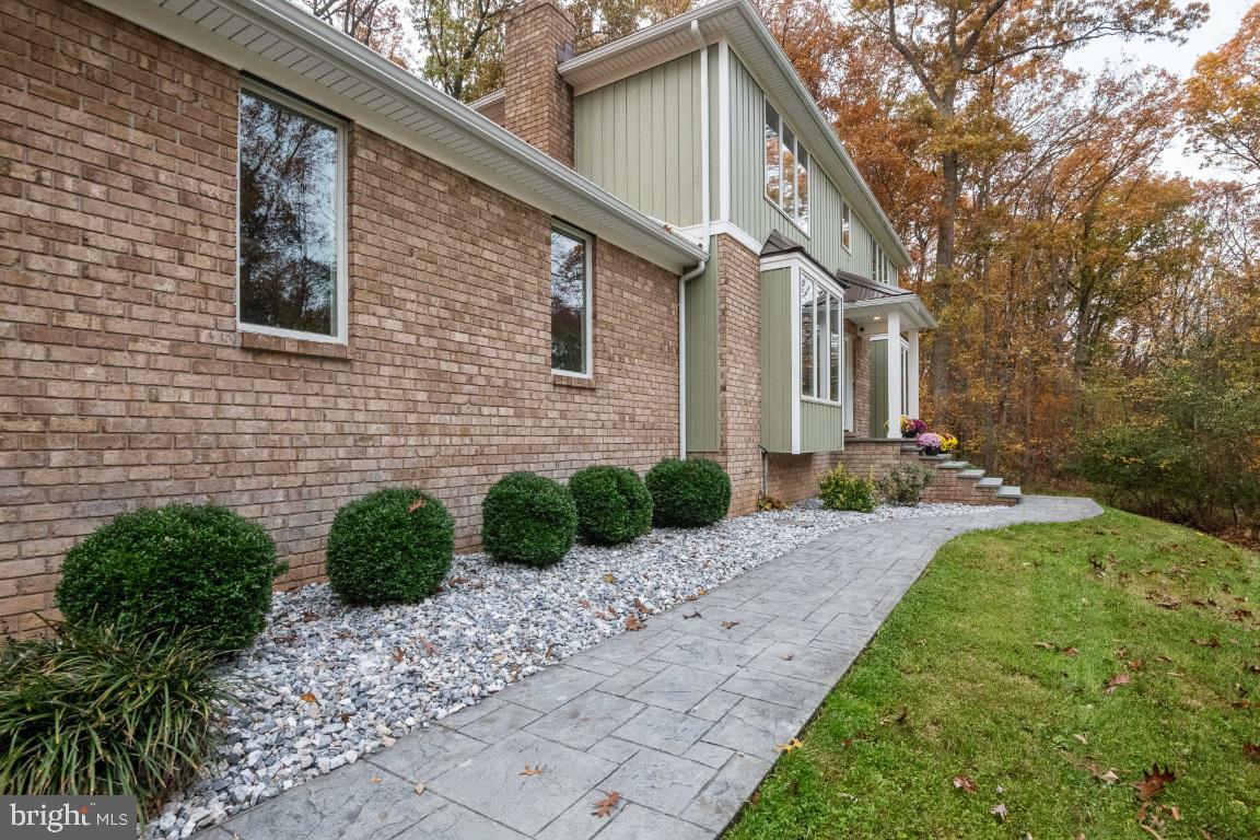 Poured and Stamped Concrete walkway