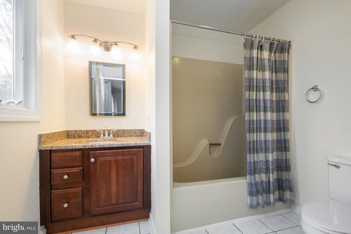 321 John Owings Road Westminster, MD 21158 - Photo 42 of 72 Primary Full Bath