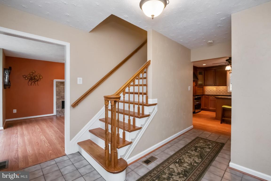 Entry Foyer