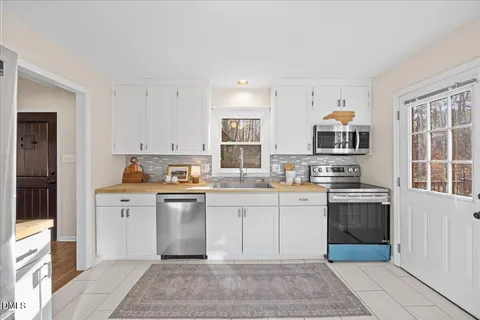 $600,000 | 3612 Penhurst Place, Raleigh, NC 27613