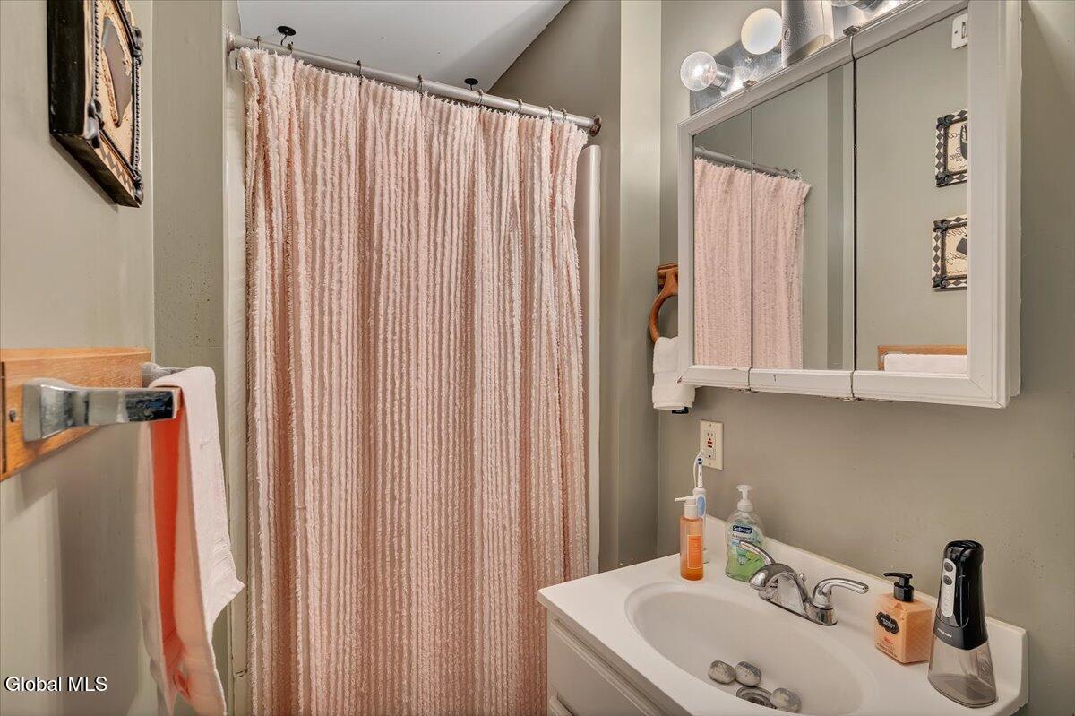 39 111th Street Troy, NY 12182 - Photo 30 of 31 31-P1609582