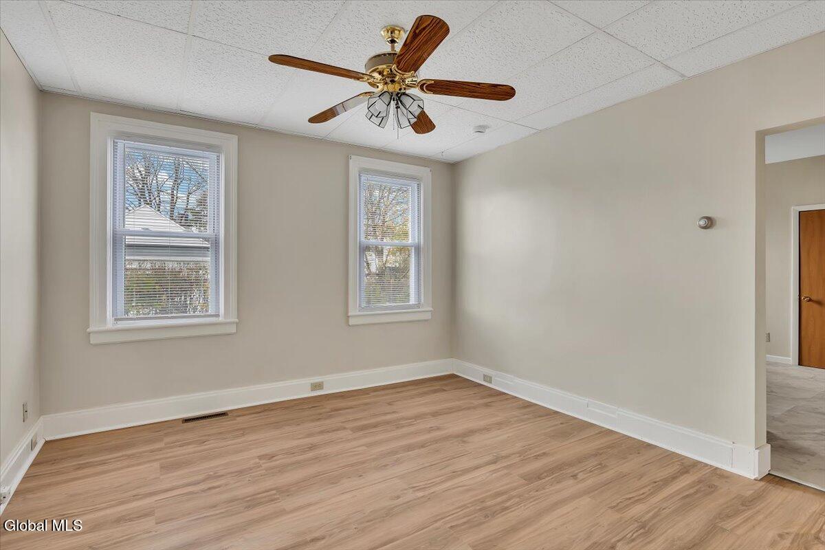 39 111th Street Troy, NY 12182 - Photo 7 of 31 10-P1609436