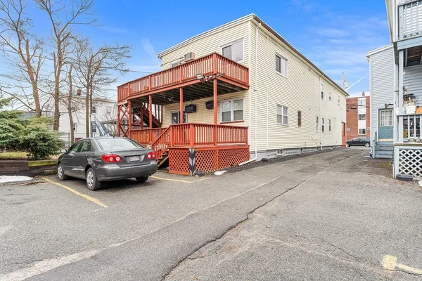 $329,900 | 12 Hamilton Street, Unit 8, Everett, MA 02149