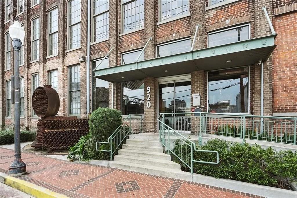 920 Poeyfarre Street, Unit 133 New Orleans, LA 70130 - Photo 1 of 9