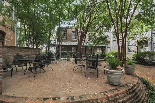 $1,900 | 920 Poeyfarre Street, Unit 133, New Orleans, LA 70130