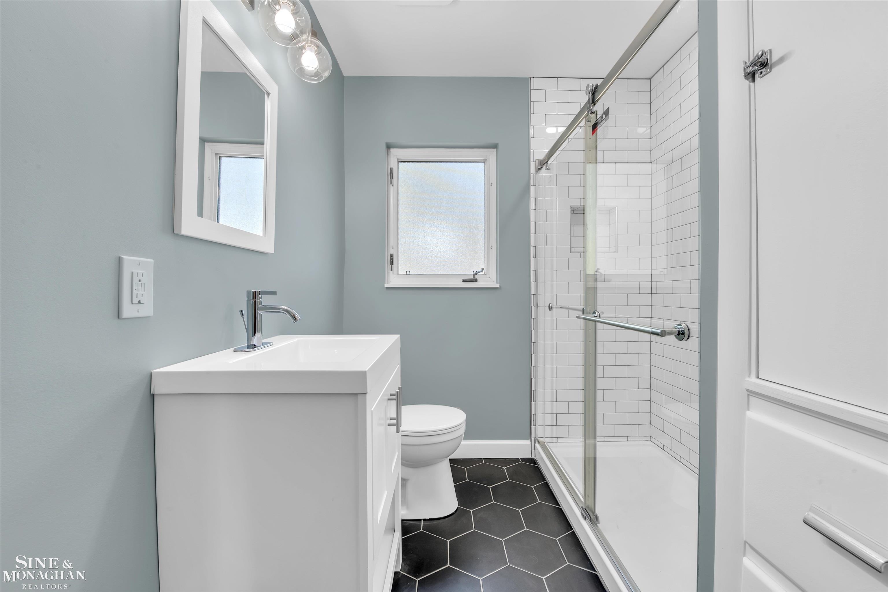 796-798 Harcourt Road Grosse Pointe, MI 48230 - Photo 27 of 47 50203414-e00c8956-b46d-4b20-90b8-001a112df5ef.JPG