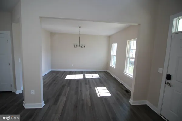 $899,900 | 302 Pima Court, Stafford, VA 22554
