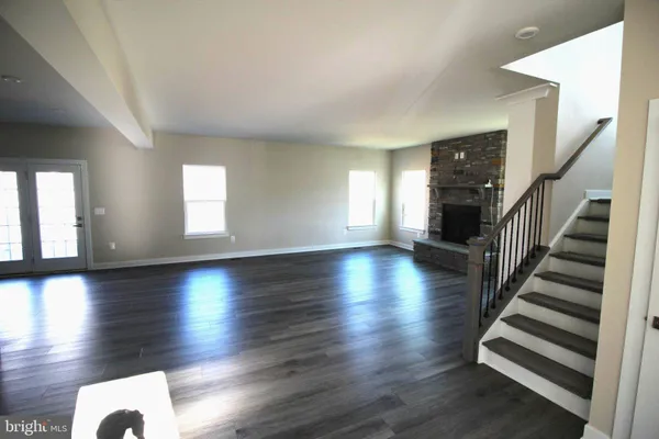 $899,900 | 302 Pima Court, Stafford, VA 22554