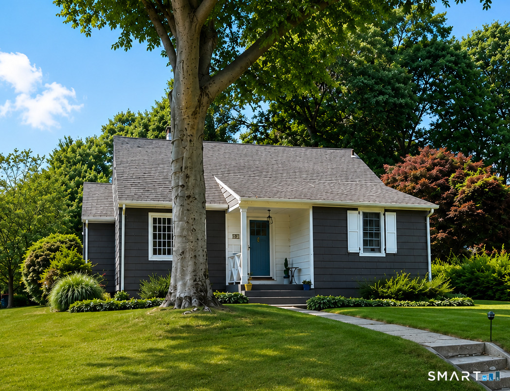 163 Fernwood Road Trumbull, CT 06611 - Photo 2 of 2