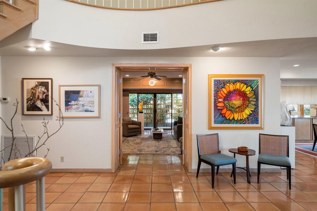 16000 Gulf Boulevard Redington Beach, FL 33708 - Photo 16 of 47 a view of a livingroom with furniture and window