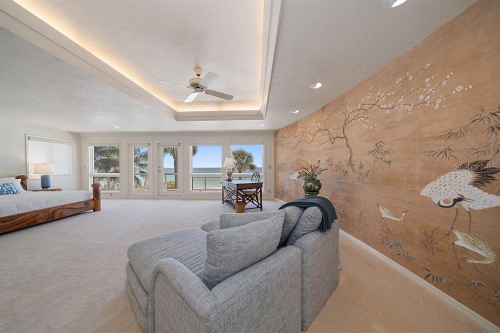 16000 Gulf Boulevard Redington Beach, FL 33708 - Photo 27 of 47 a living room with furniture and window