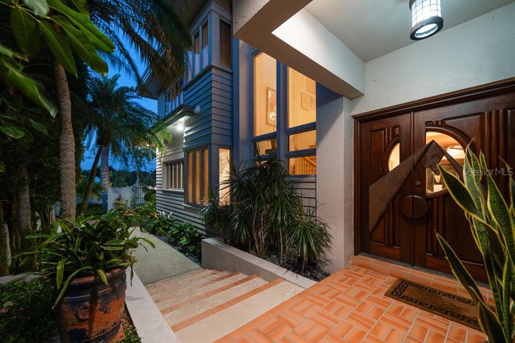 16000 Gulf Boulevard Redington Beach, FL 33708 - Photo 6 of 47 a view of a house with a patio