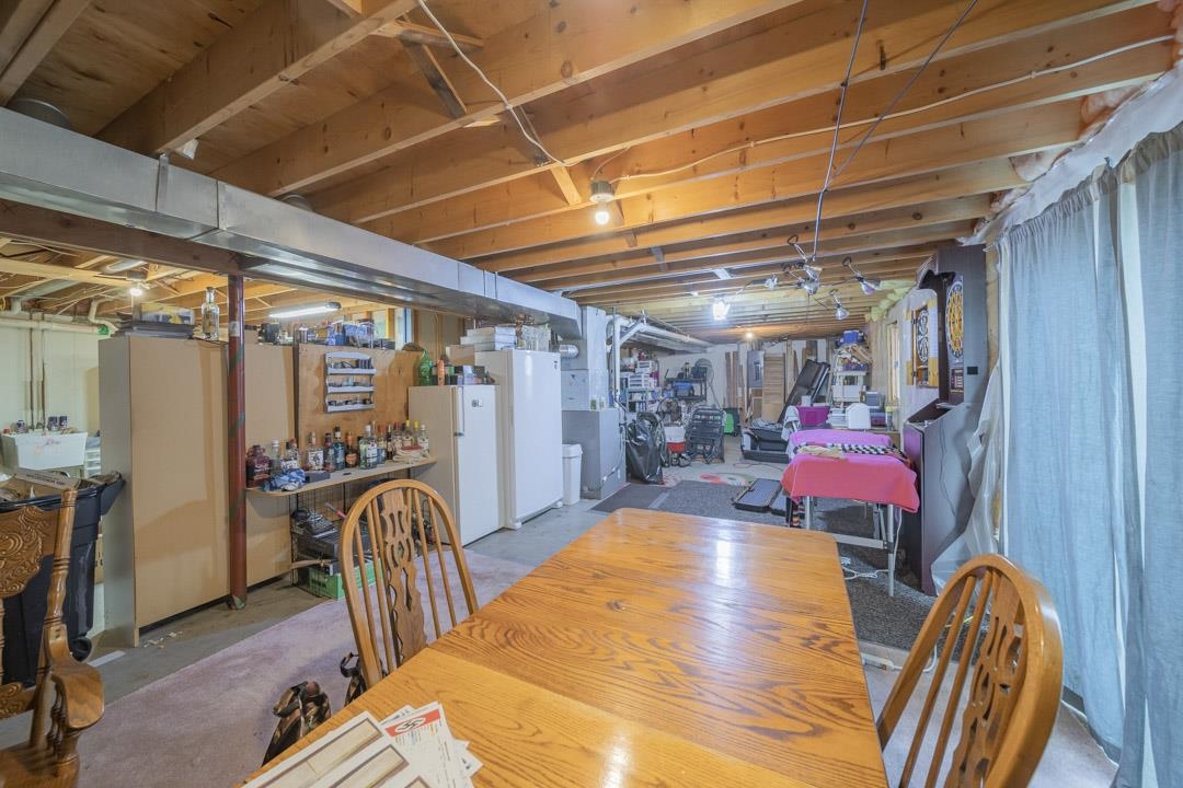 1982 Southgate Drive Lake Summerset, IL 61019 - Photo 21 of 33 a view of a dining room with furniture