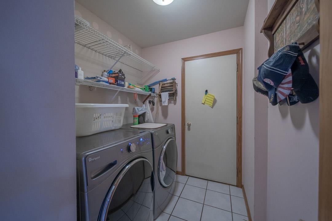 1982 Southgate Drive Lake Summerset, IL 61019 - Photo 26 of 33 a utility room with dryer and washer