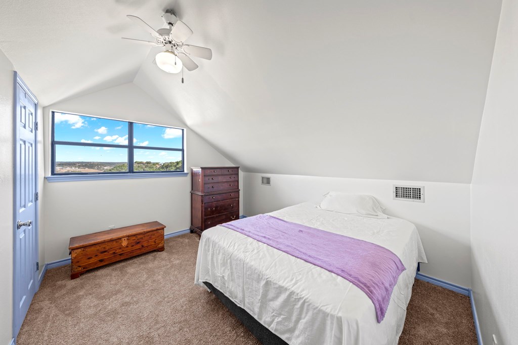 2115 Vista Ridge Drive Kerrville, TX 78028 - Photo 16 of 26