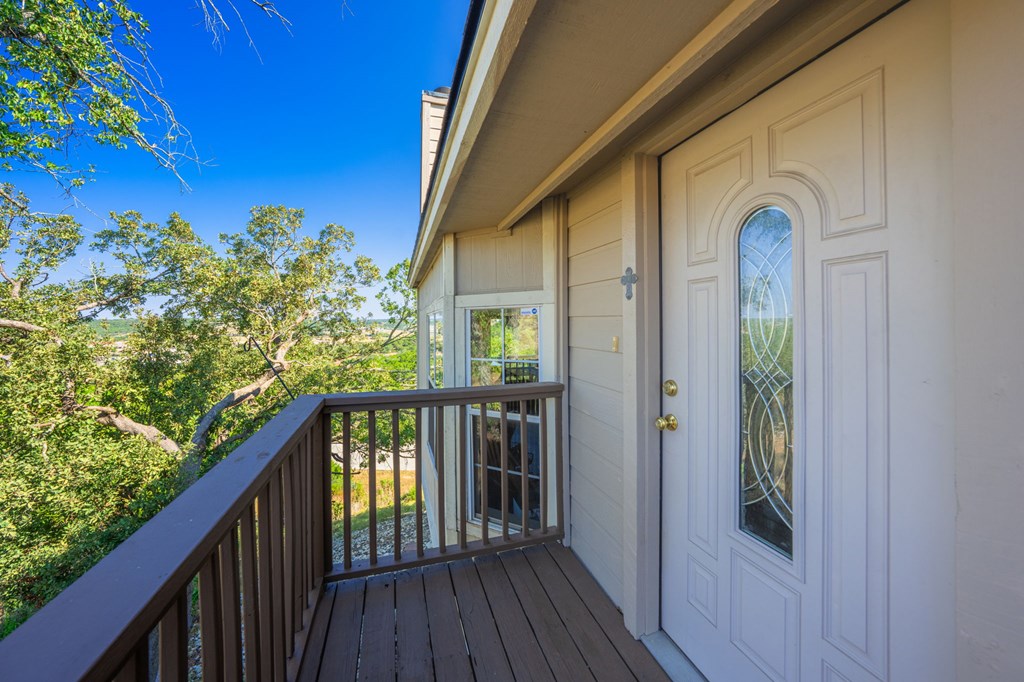 2115 Vista Ridge Drive Kerrville, TX 78028 - Photo 2 of 26