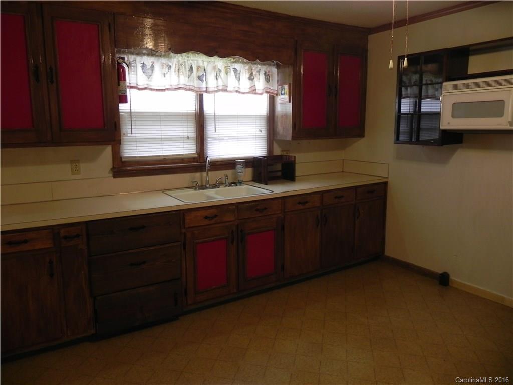 530 Sunshine Lake Road Ellenboro, NC 28040 - Photo 5 of 14 Gallery Image 5