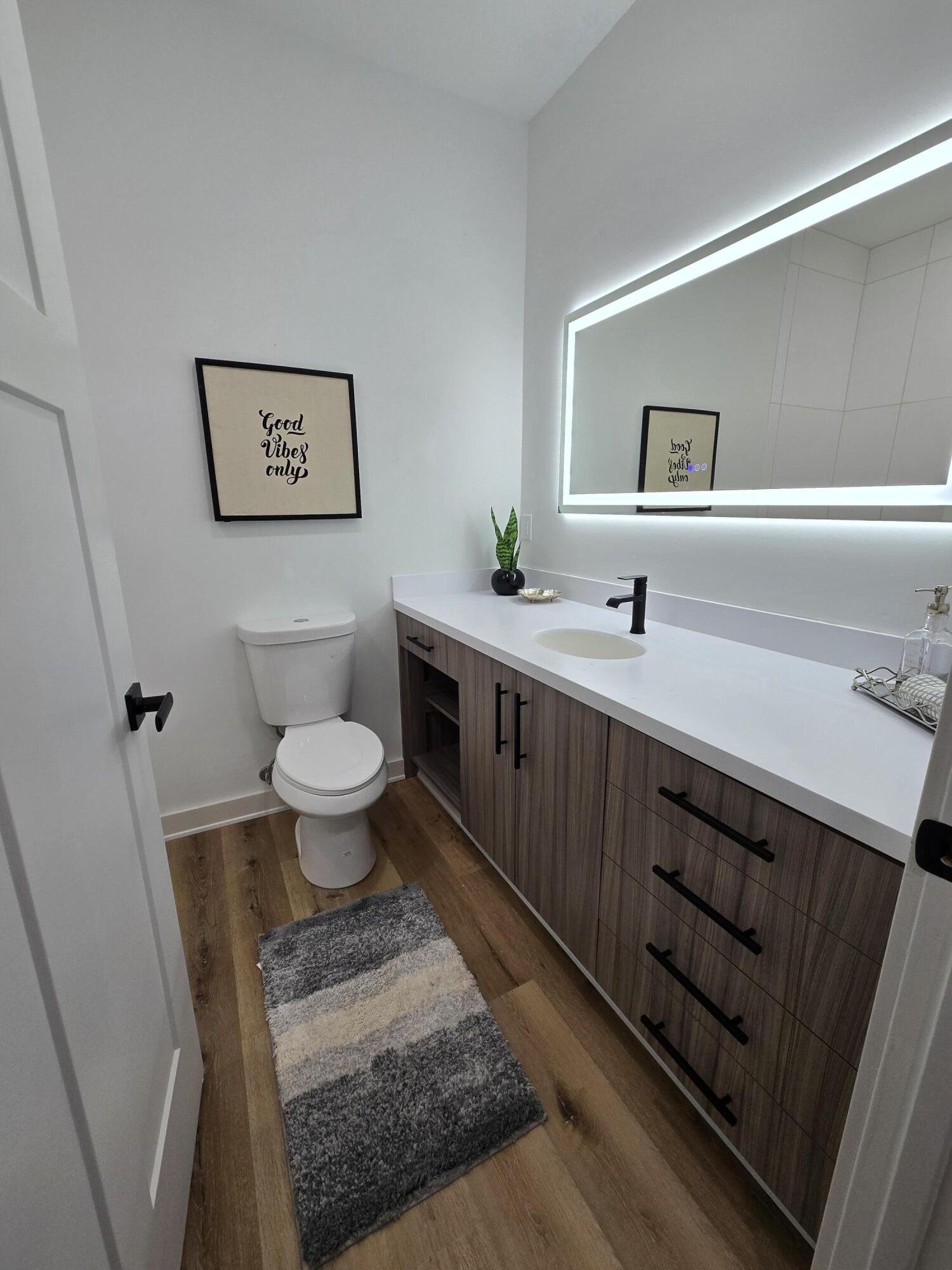 5766 North 42nd Street Milwaukee, WI 53209 - Photo 17 of 25 20251023_101942