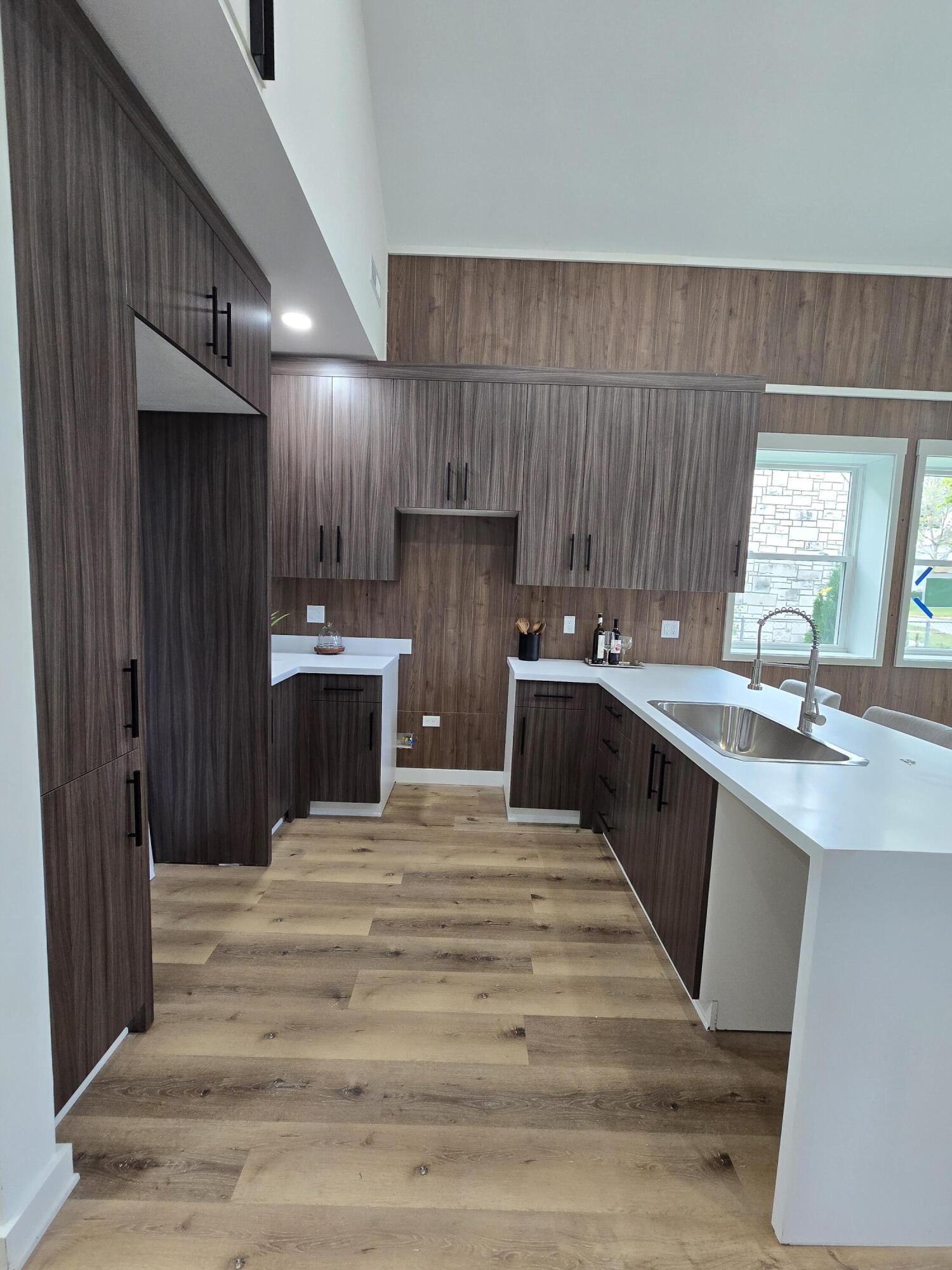 5766 North 42nd Street Milwaukee, WI 53209 - Photo 8 of 25 20251023_101717